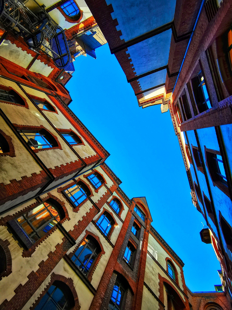 Hamburg Speicherstadt Blick nach Oben