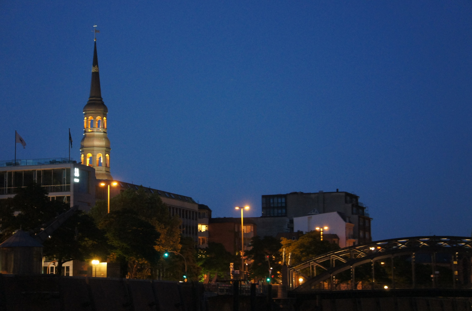 Hamburg Speicherstadt & Michel bei Nacht