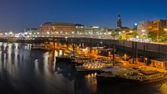 Hamburg-Steinhöft bei Nacht