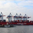 Hamburg-Süd-Containerschiff "Santa Cruz", Raddampfer "Freya", Bunkerschiff "Antonia"