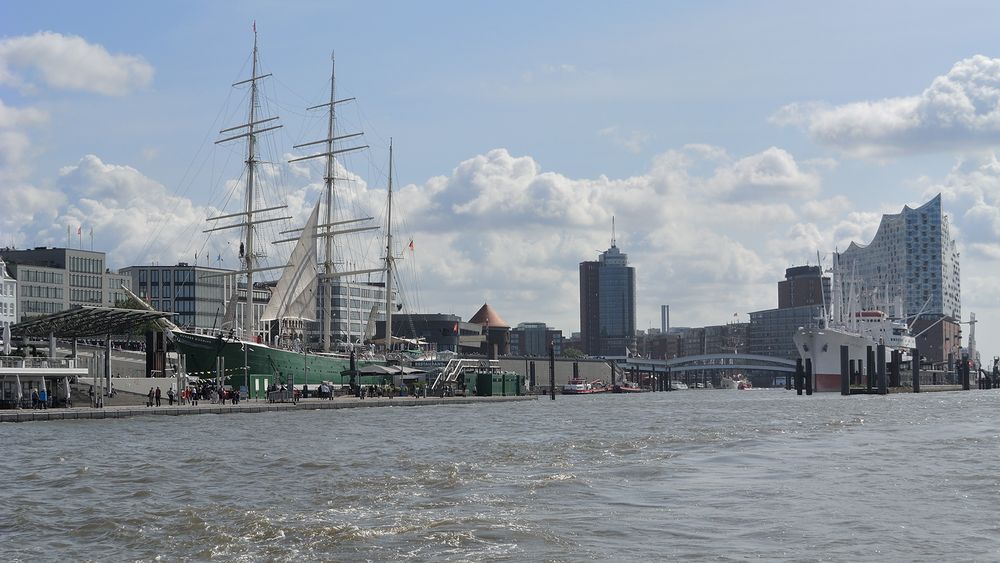 Hamburg – Überseebrücke