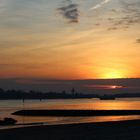 Hamburg und Elbe in der Abenddämmerung