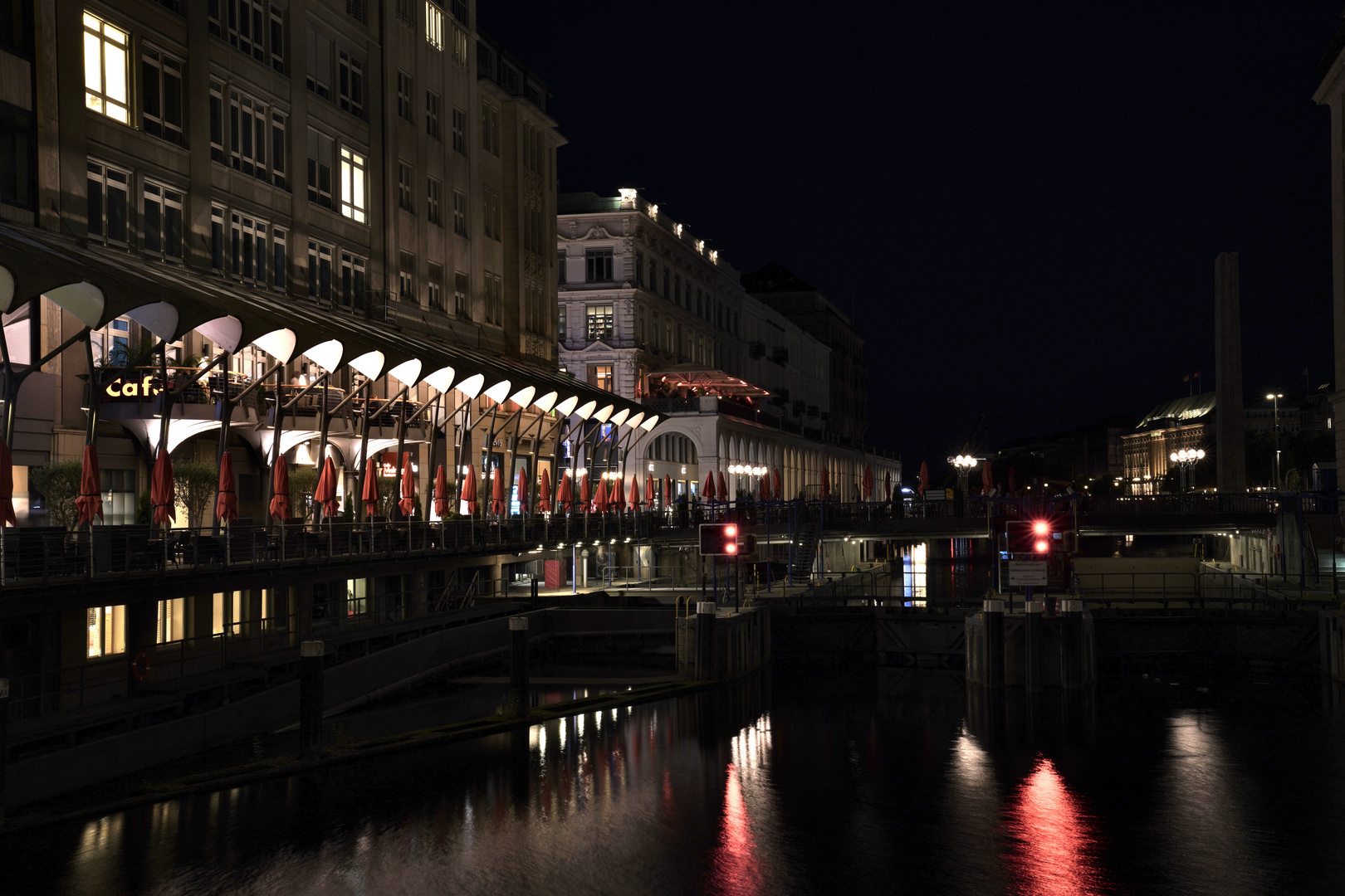 Hamburg versus Venedig