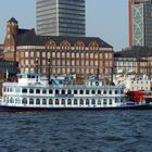 Hamburg vom Hafen aus