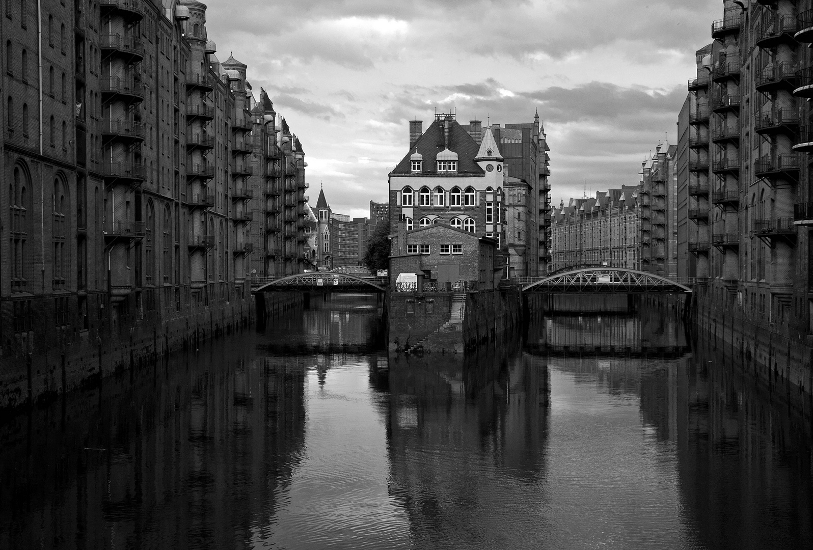 Hamburg Wasserschloss