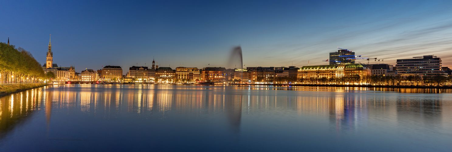 Hamburg zwischen Tag und Nacht 