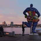 Hamburg_02  Hamburger Hafen - Kunststatue