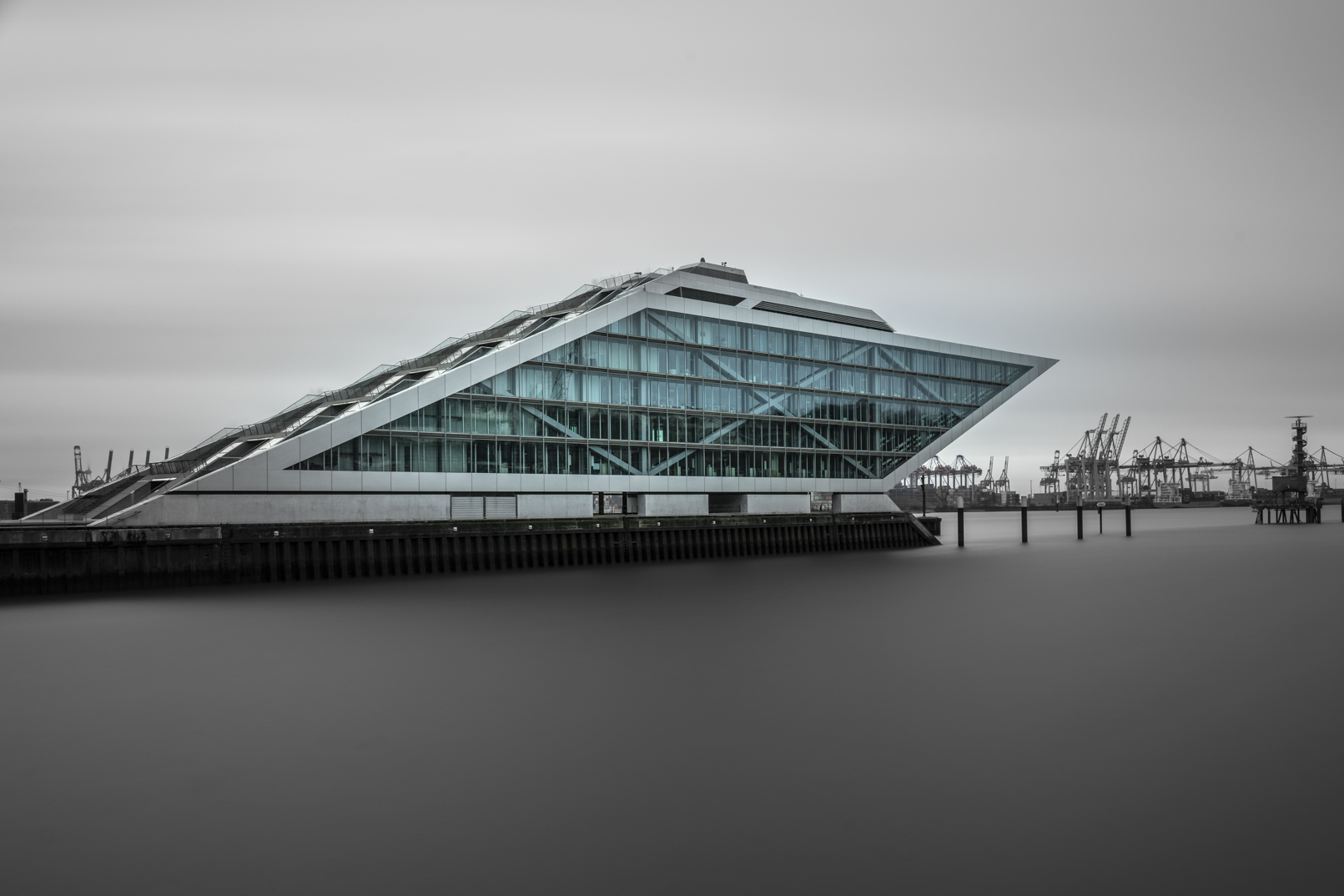 Hamburg_Dockland2