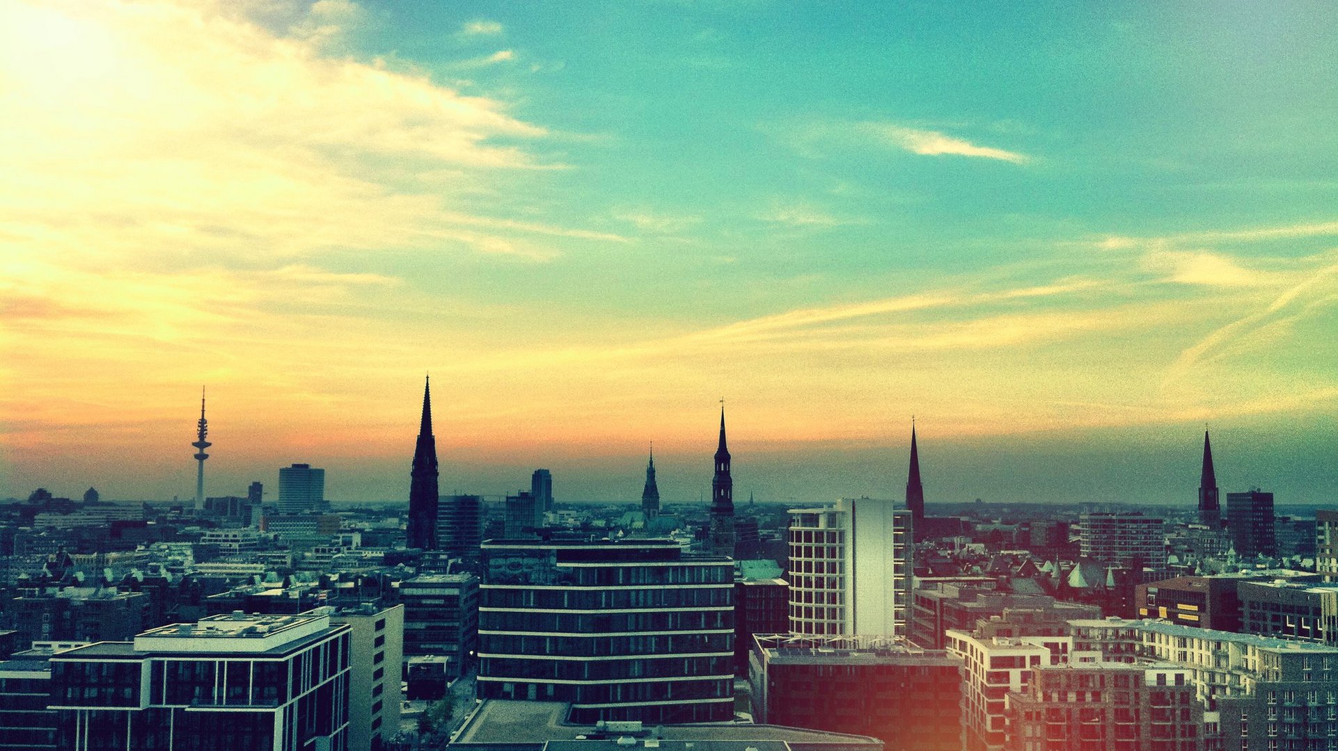 Hamburger Abendhimmel