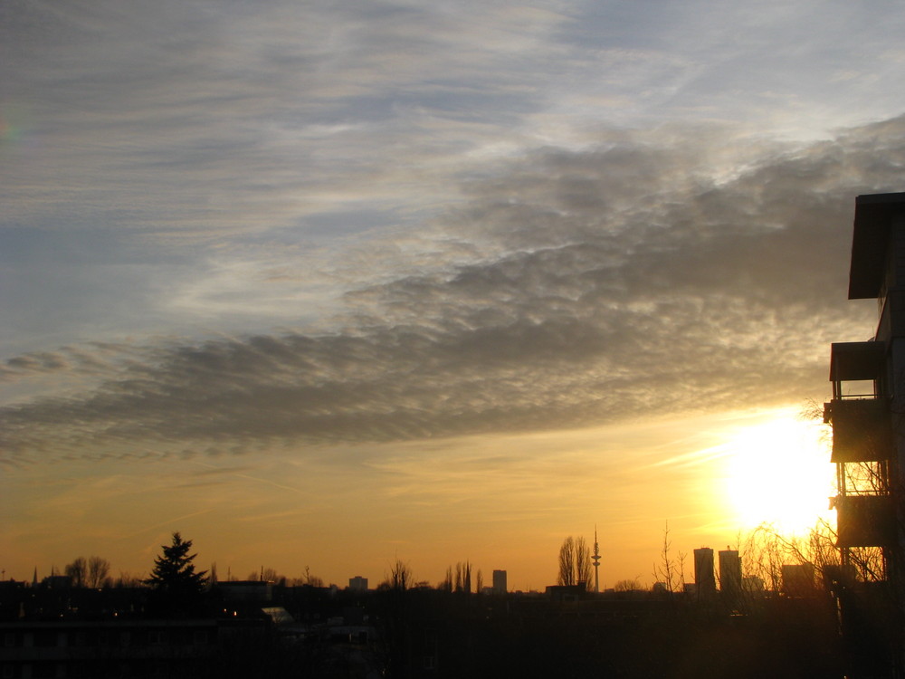 Hamburger Abendhimmel