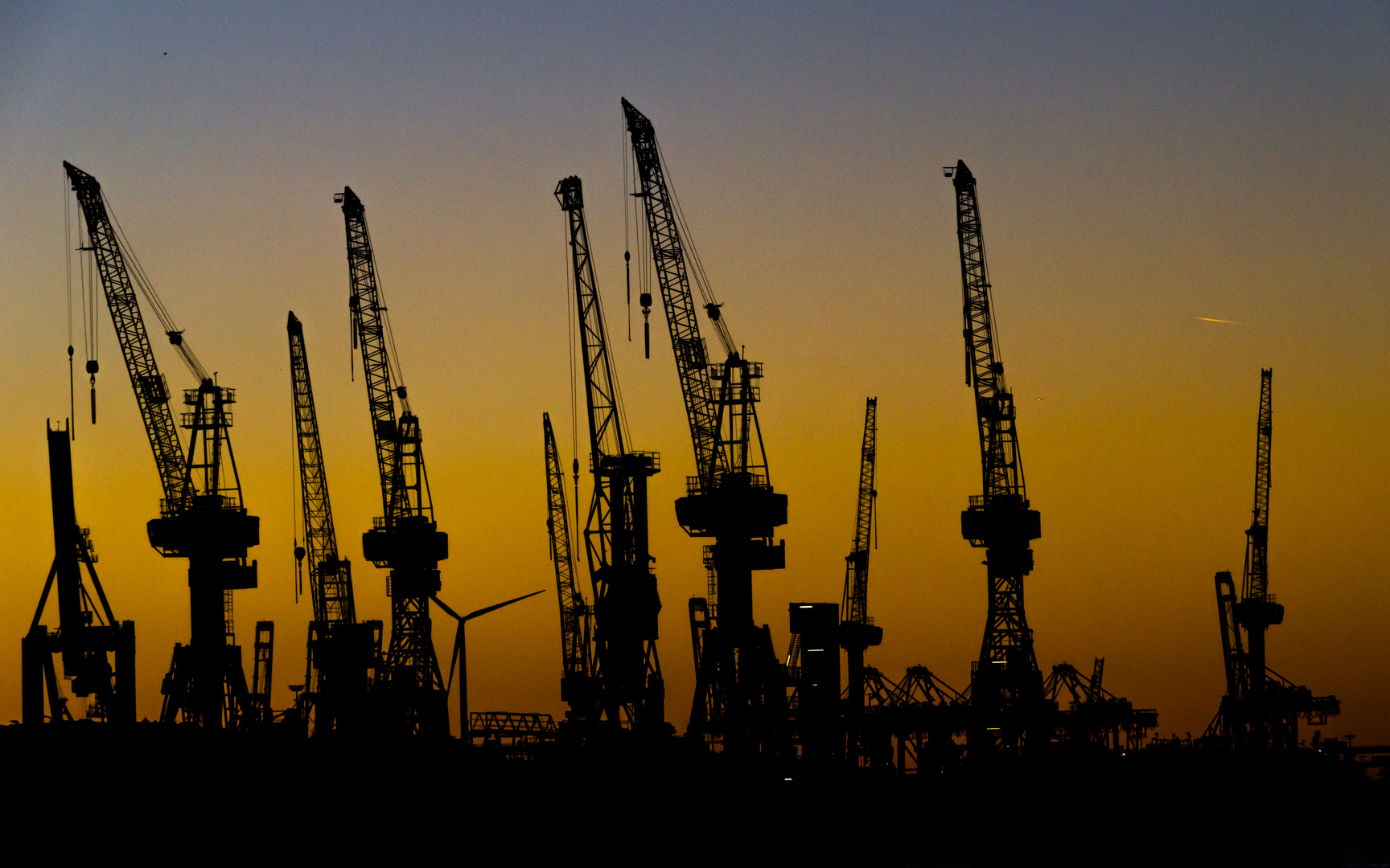 Hamburger Ansichten -  Pause im Hafen