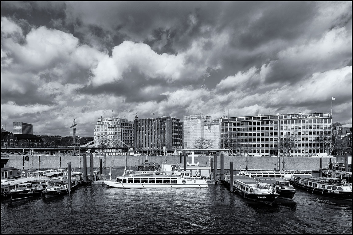 Hamburger Binnenhafen ...