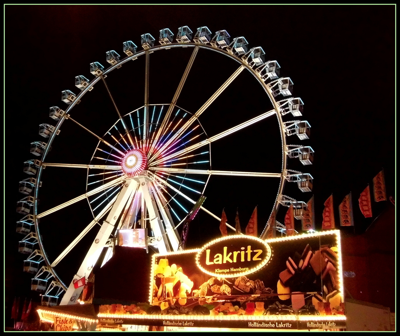 Hamburger Dom bei Nacht