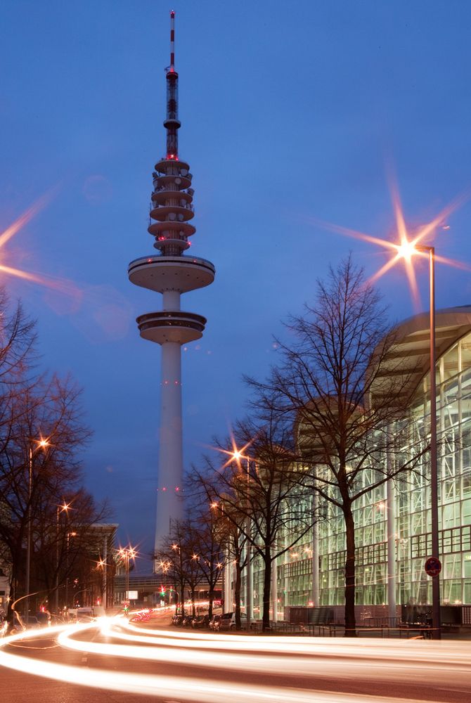 Hamburger Fernsehturm Und Messe Foto And Bild Architektur Architektur