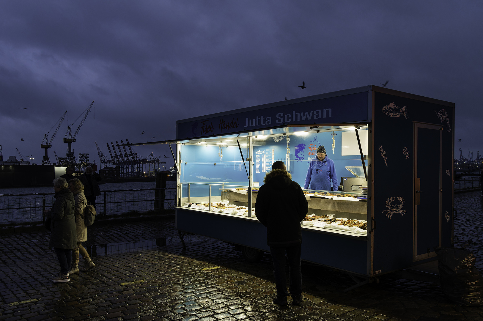 Hamburger Fischmarkt am frühen Morgen