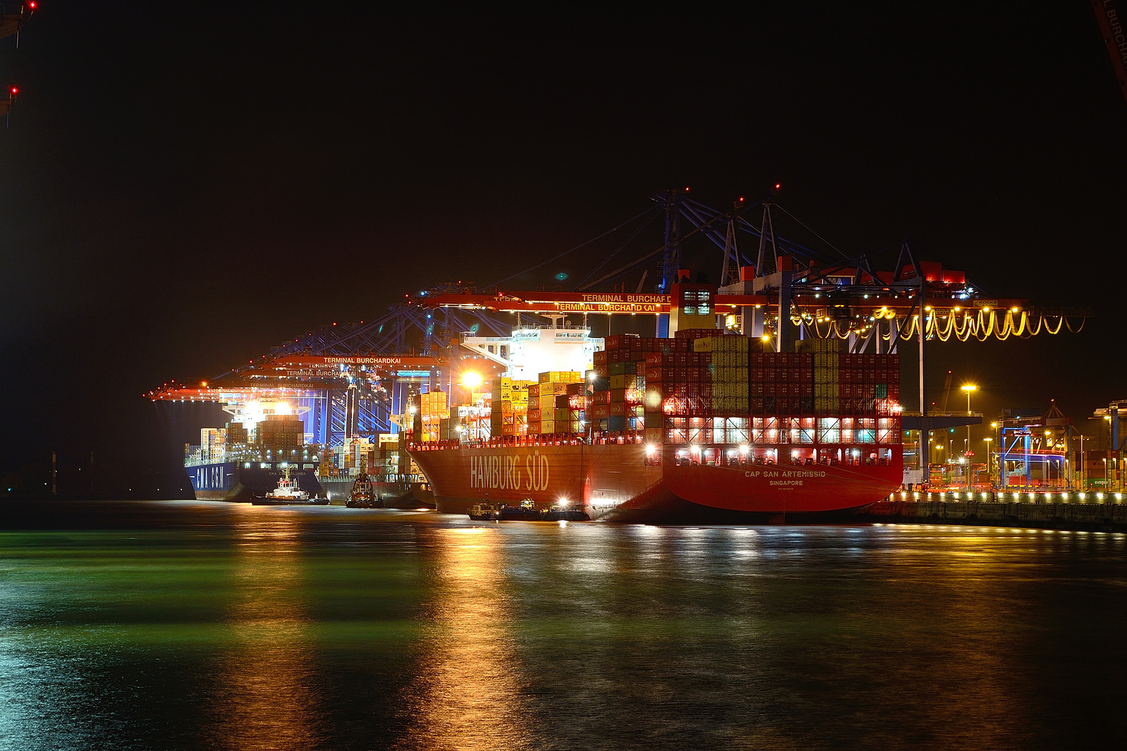 Hamburger Freihafen - Containerterminal Eurokai