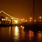 Hamburger Hafen bei Nacht