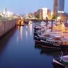 Hamburger Hafen bei Nacht