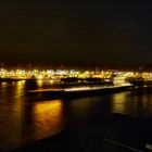 Hamburger Hafen bei Nacht