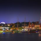 Hamburger Hafen bei Nacht