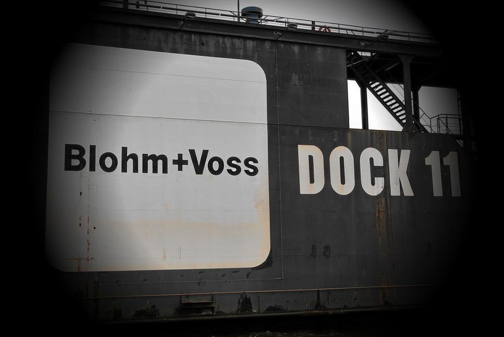 Hamburger Hafen - Blohm und Voss Trockendock Nr. 11