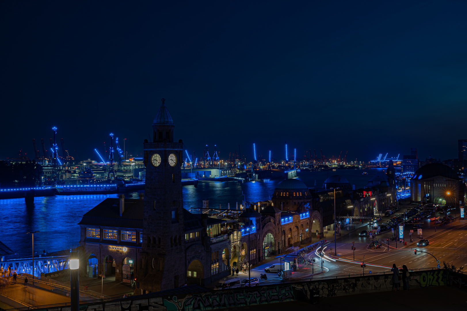 Hamburger Hafen Blue Night 1