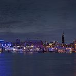 Hamburger Hafen Blue Port 2010 - HDR Panorama