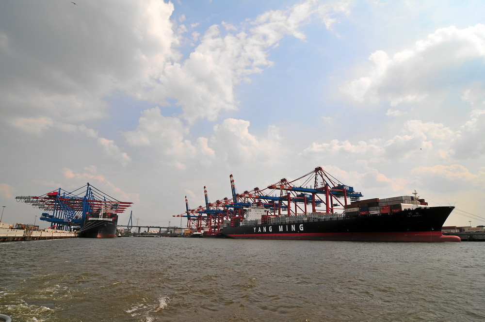 Hamburger Hafen - Burchardkai, Containerriesen