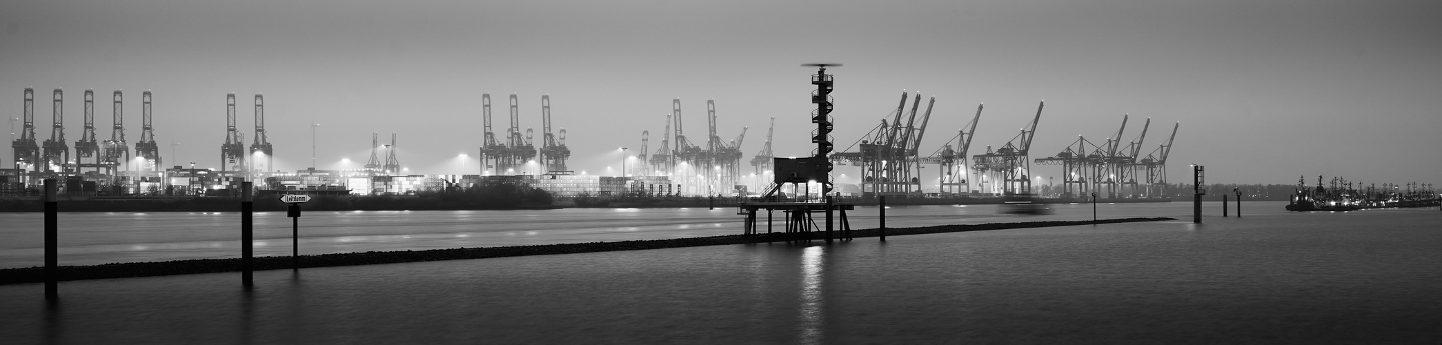 Hamburger Hafen, Containerbrücken, SW