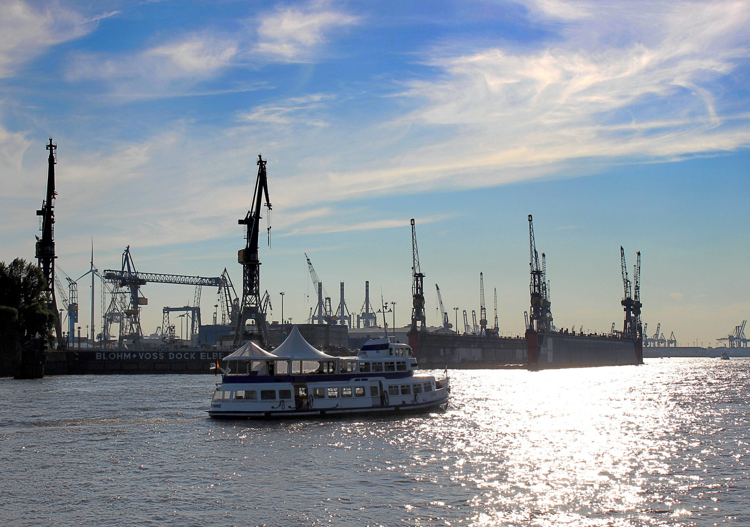 Hamburger Hafen ...