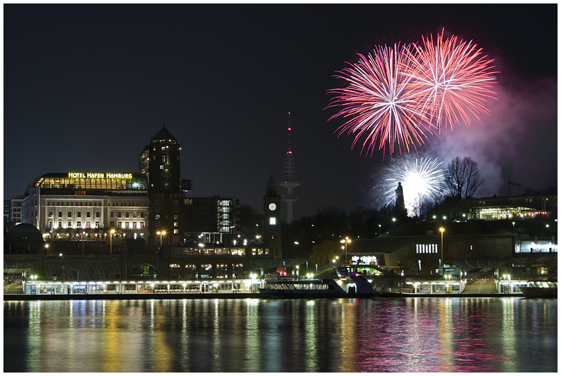 Hamburger Hafen - Domfeuerwerk