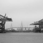 Hamburger Hafen im Herbst