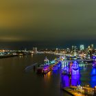 Hamburger Hafen im Lichtermeer