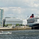 Hamburger HafenCity mit prominentem Besucher