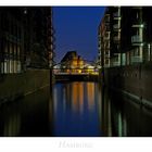 Hamburger-Impressionen " Speicherstadt, bei Nacht...."