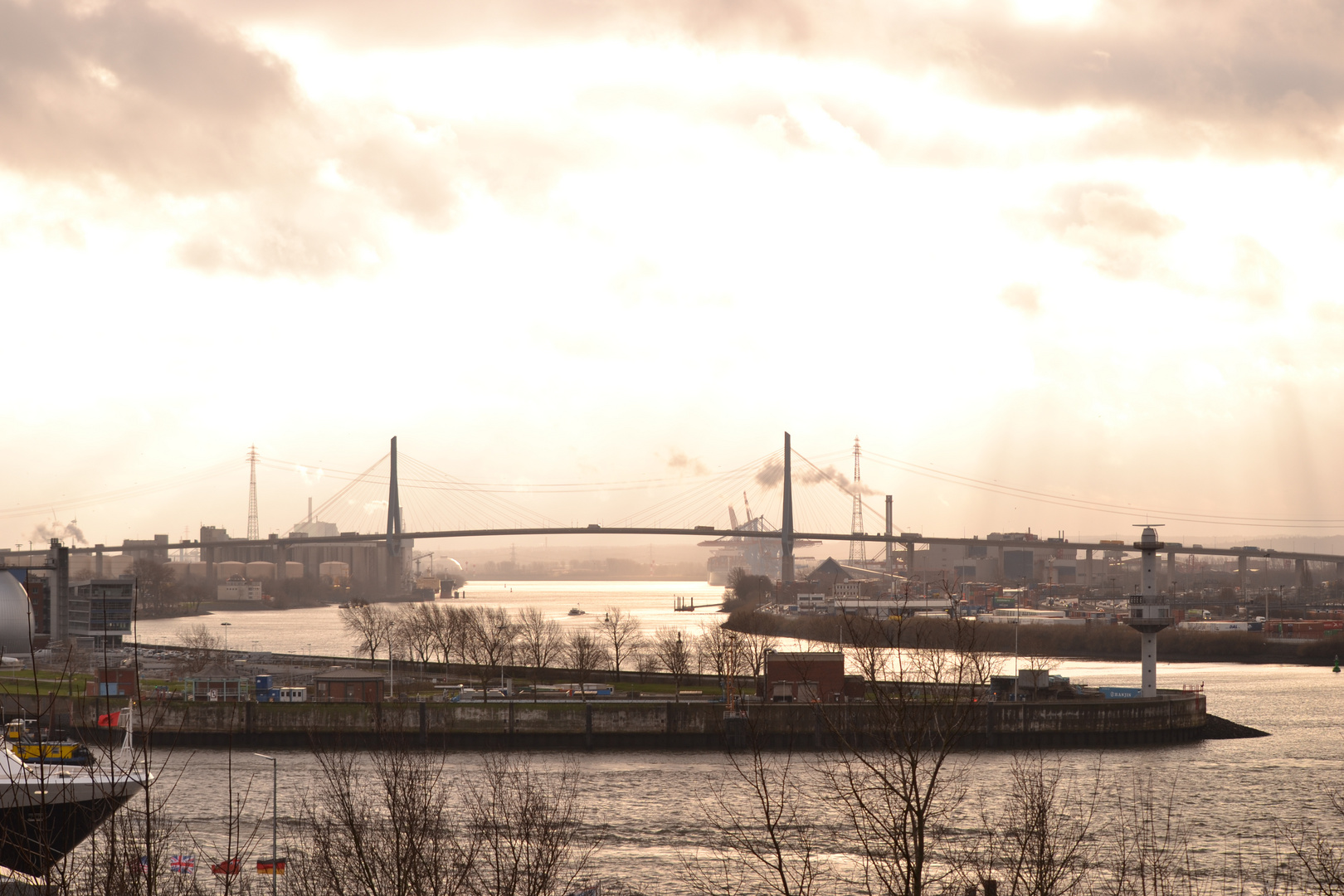 Hamburger Köhlbrandbrücke