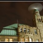 Hamburger Landungsbrücken bei Nacht