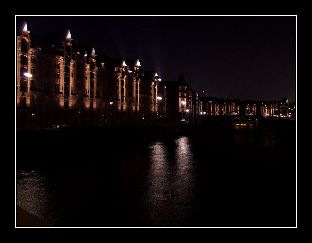 * * Hamburger Speicherstadt * *