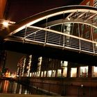 Hamburger Speicherstadt bei Nacht