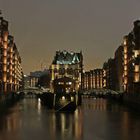Hamburger Wasserschloss bei Nacht