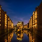 Hamburger Wasserschloss bei Nacht