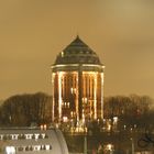 Hamburger Wasserturm bei Nacht