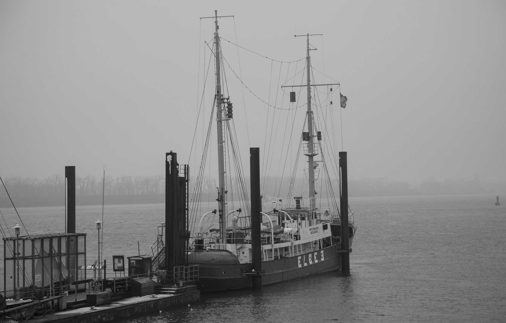 Hamburg_Museumshafen im Winter 2018