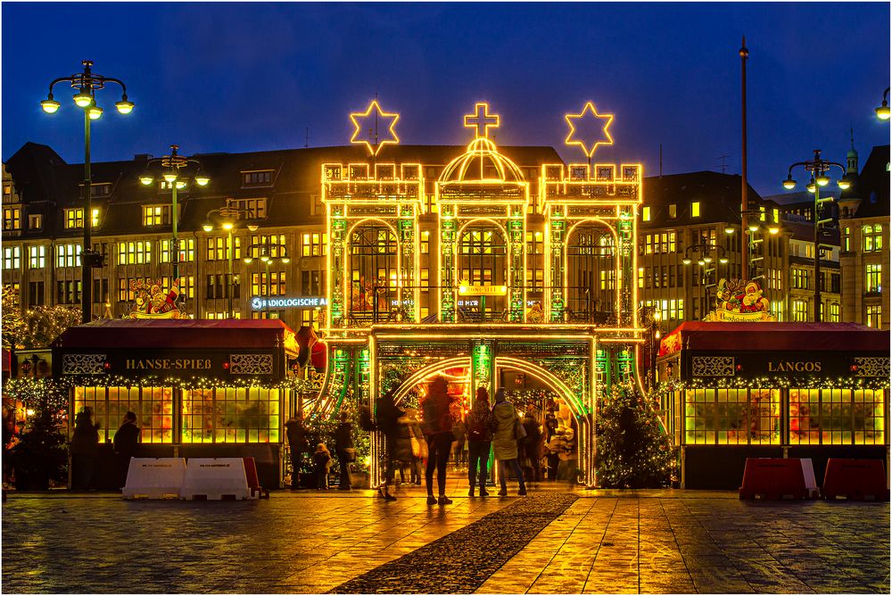 Hamburgs Tor zur.. Foto & Bild weihnachten, hamburg