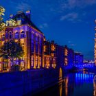 Hamburgs Wasserschlösschen sieht Blau