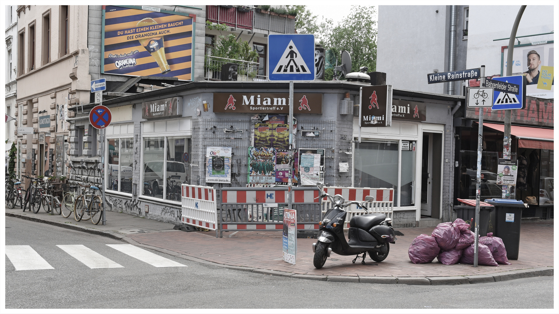 Hamburgspaziergang 2 - Eine ganz normale Straßenecke