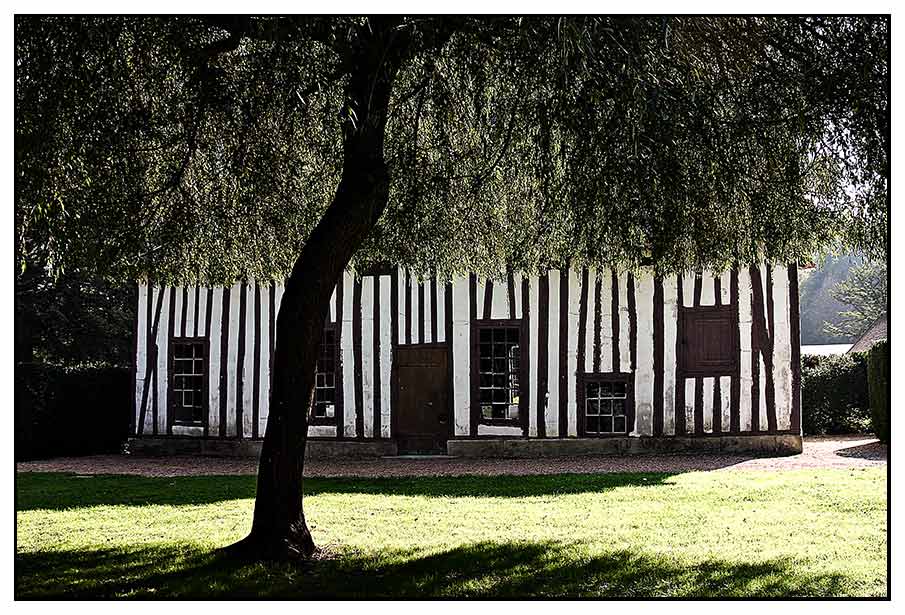 Hameau dans le Parc du Chantilly