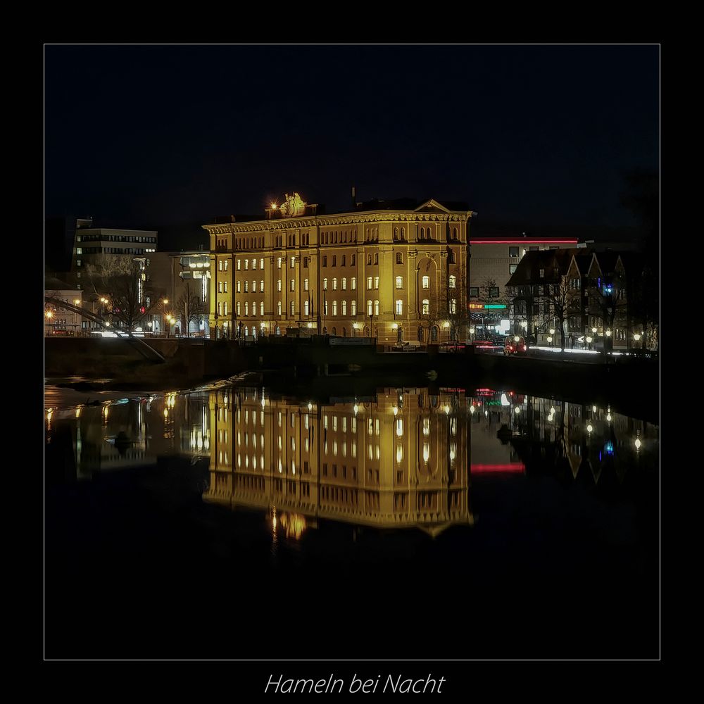 *** Hameln, bei Nacht ***