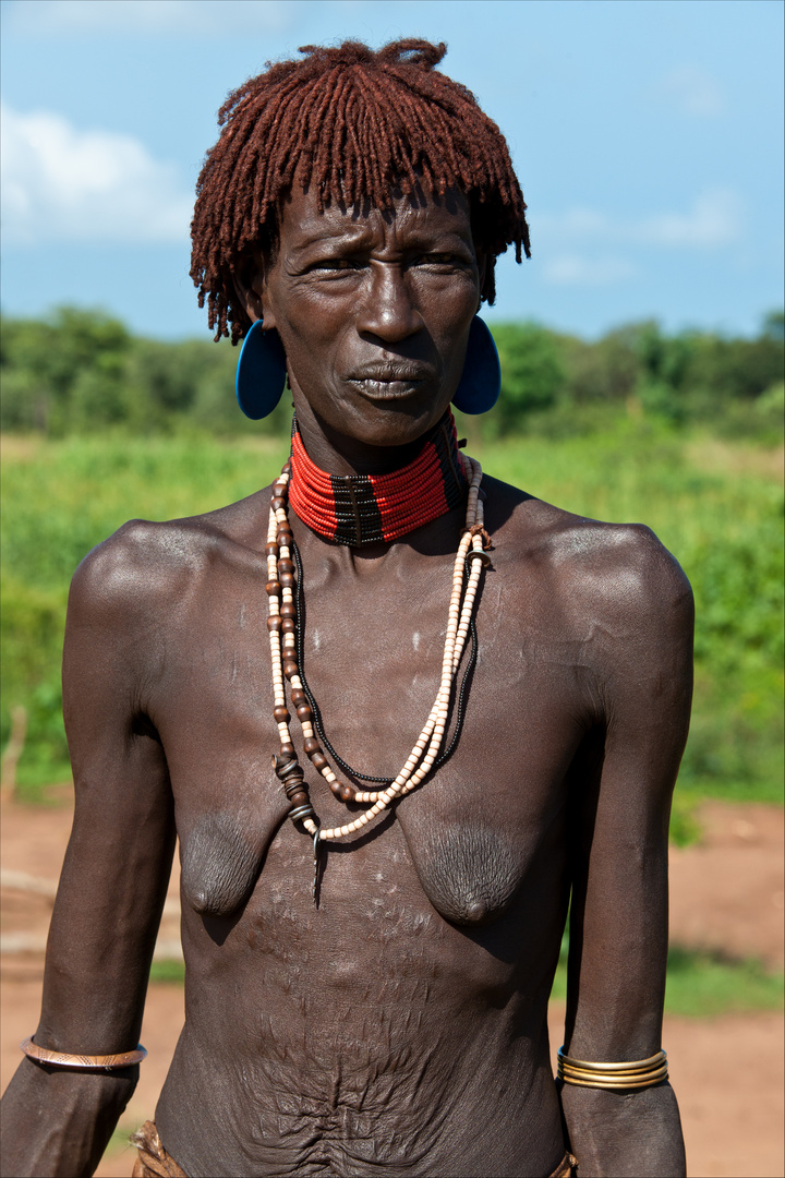 [ Hamer Tribe Woman ]