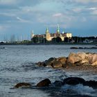 Hamlet jedenfalls wohnt in Schloß Kronborg, Nord-Seeland, Dänemark. Wir sind nur zu Besuch